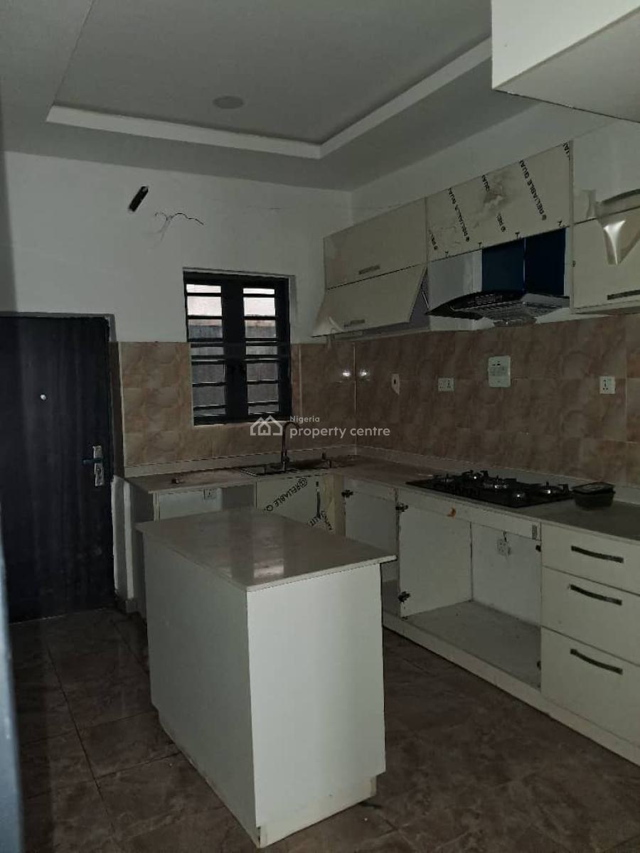 Fully Serviced 4-bedroom Terrace, Orchid Road, Lekki, Lagos, Terraced Duplex for Rent