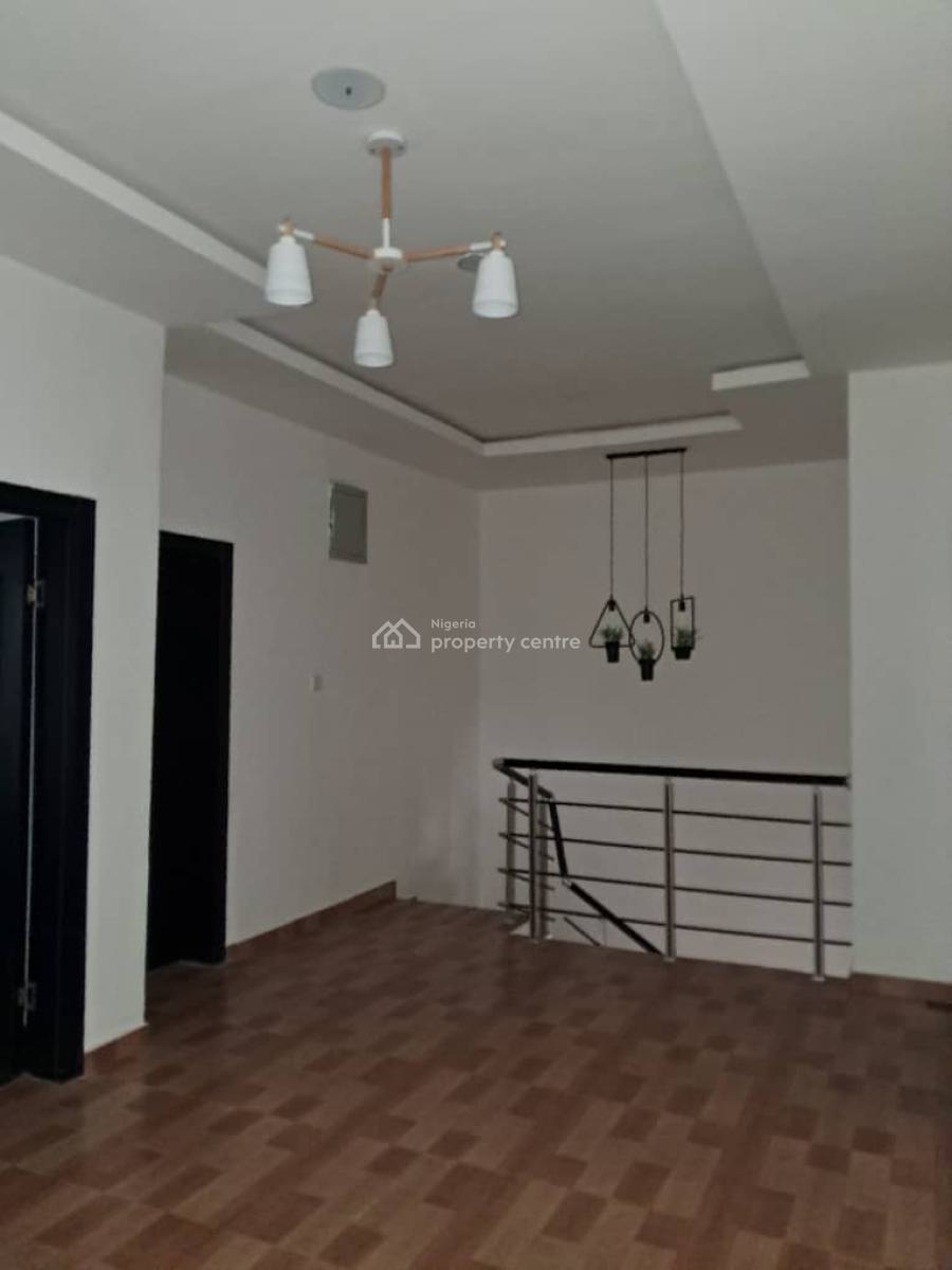 Fully Serviced 4-bedroom Terrace, Orchid Road, Lekki, Lagos, Terraced Duplex for Rent