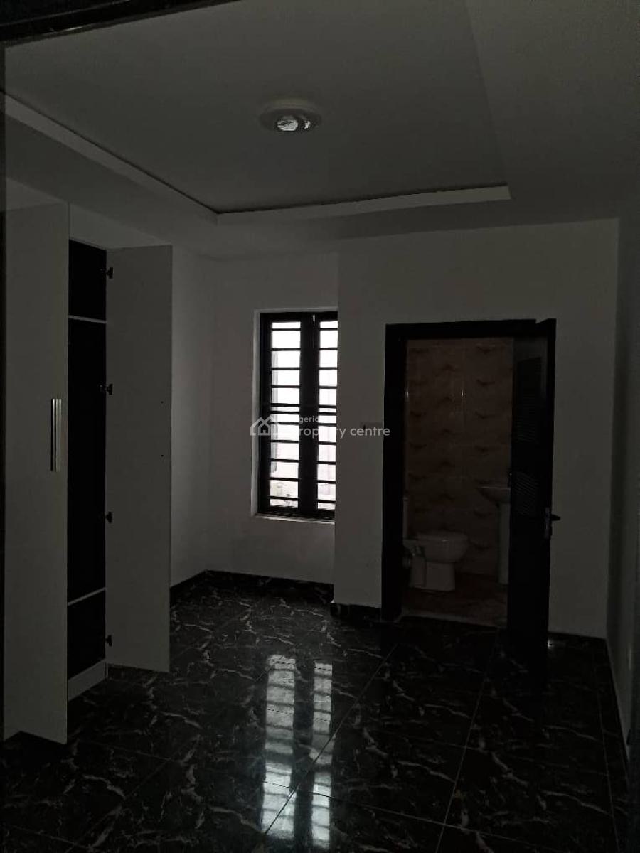 Fully Serviced 4-bedroom Terrace, Orchid Road, Lekki, Lagos, Terraced Duplex for Rent