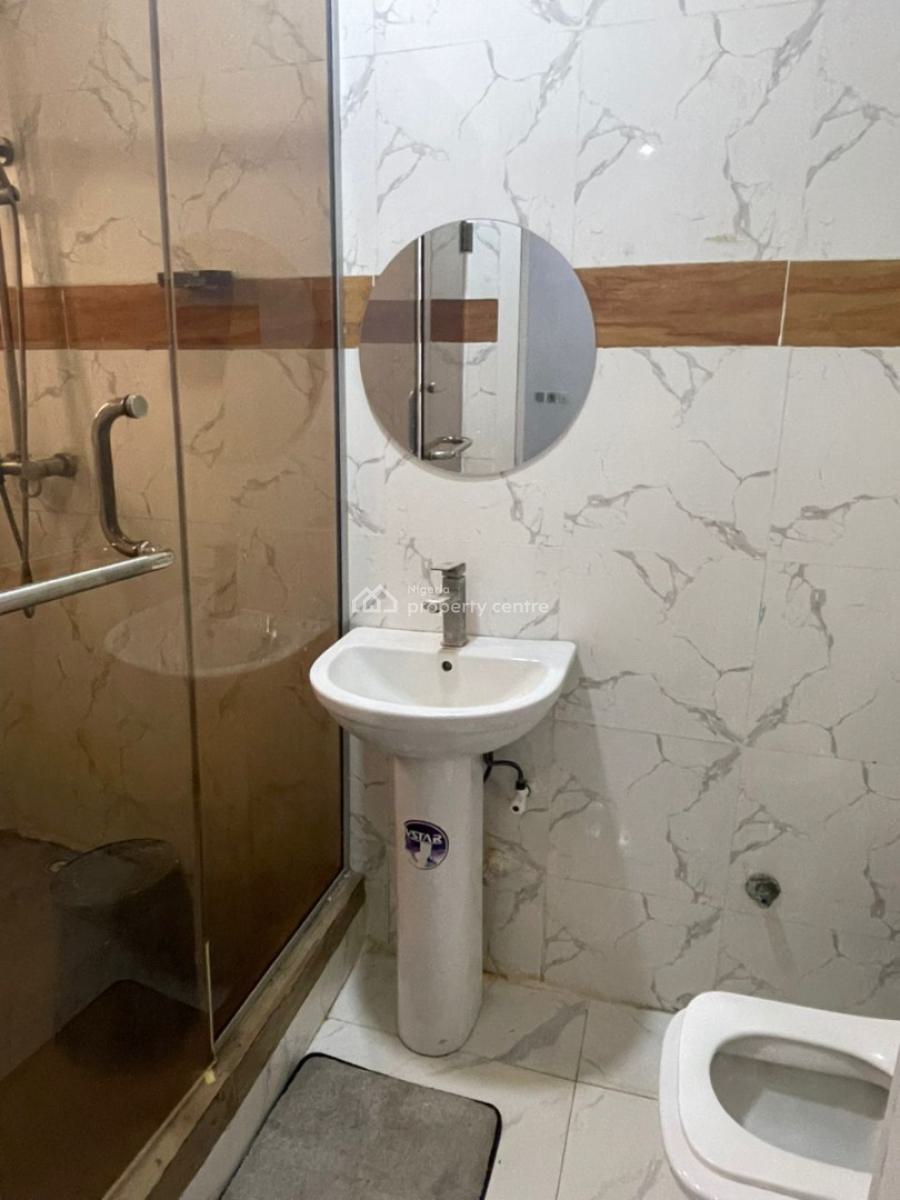 Newly Renovated 2 Bedroom Apartment with Excellent Facilities, Ikota, Lekki, Lagos, Flat / Apartment for Rent