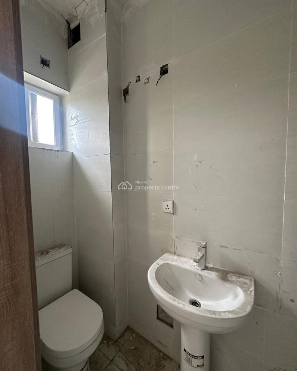 2 Bedroom Apartment with 1 Bathroom/toilet, Maben Estate / Off Chevron Drive/ Beside Northern Foreshore Estate, Lekki, Lagos, Flat / Apartment for Sale