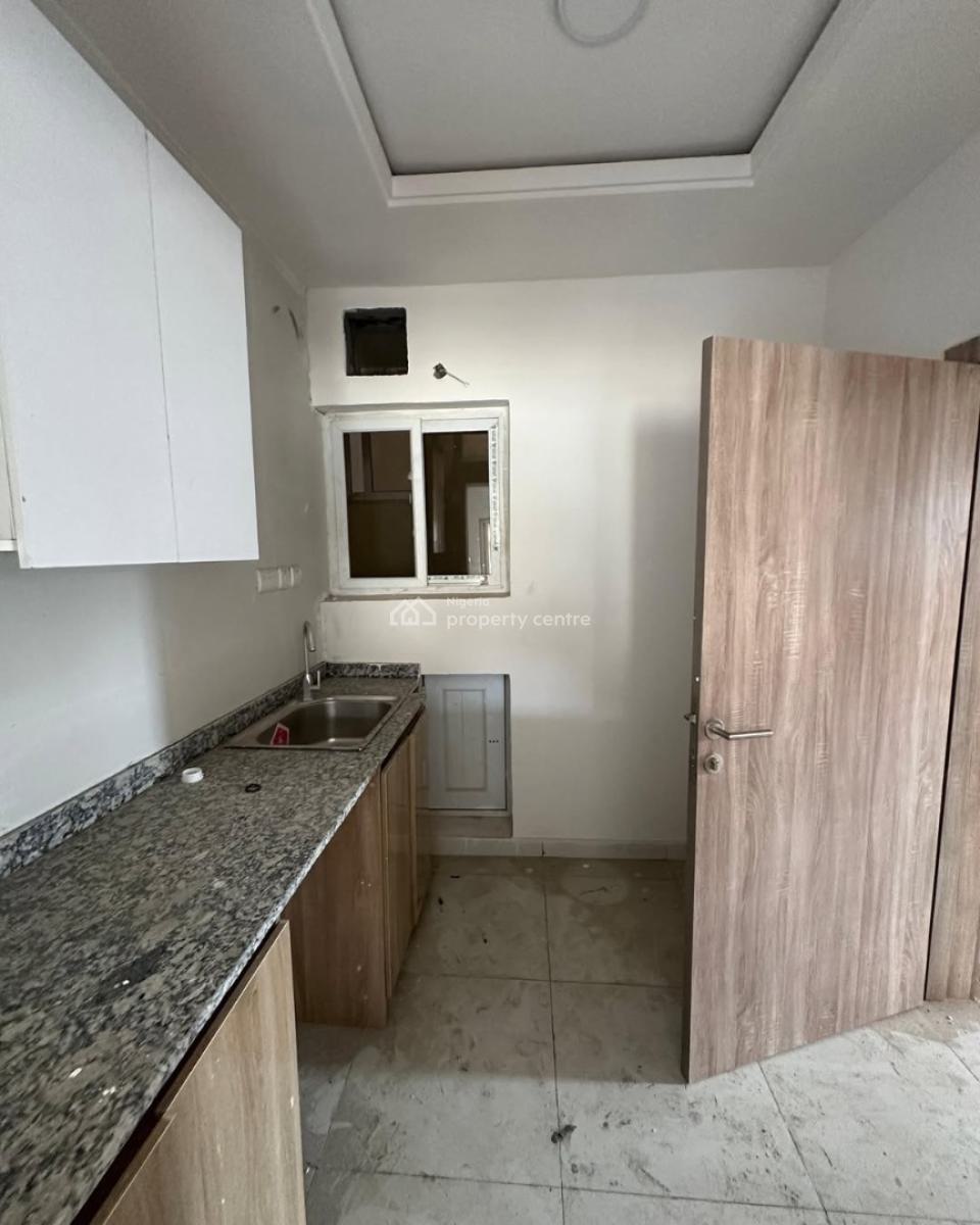 2 Bedroom Apartment with 1 Bathroom/toilet, Maben Estate / Off Chevron Drive/ Beside Northern Foreshore Estate, Lekki, Lagos, Flat / Apartment for Sale