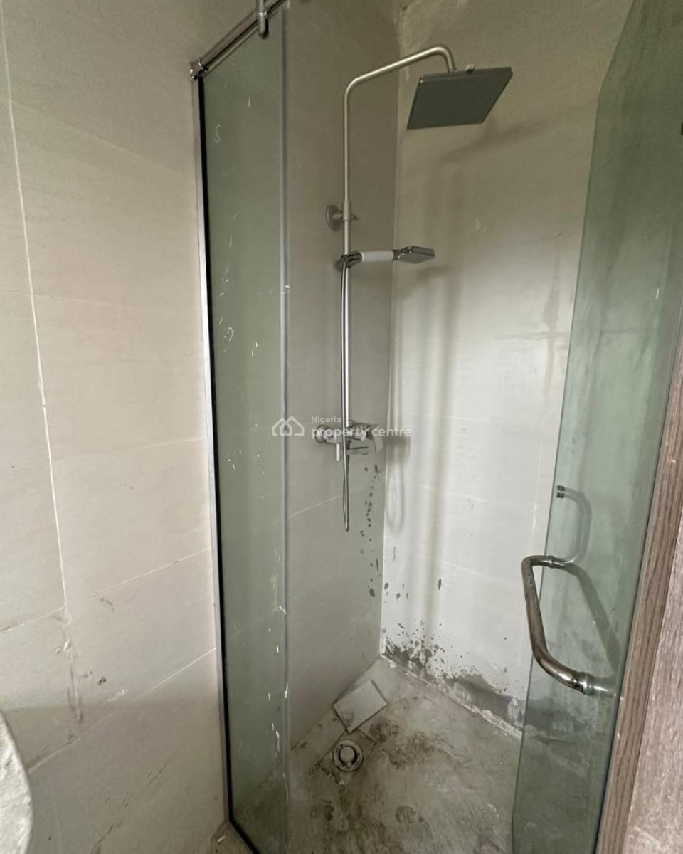 2 Bedroom Apartment with 1 Bathroom/toilet, Maben Estate / Off Chevron Drive/ Beside Northern Foreshore Estate, Lekki, Lagos, Flat / Apartment for Sale