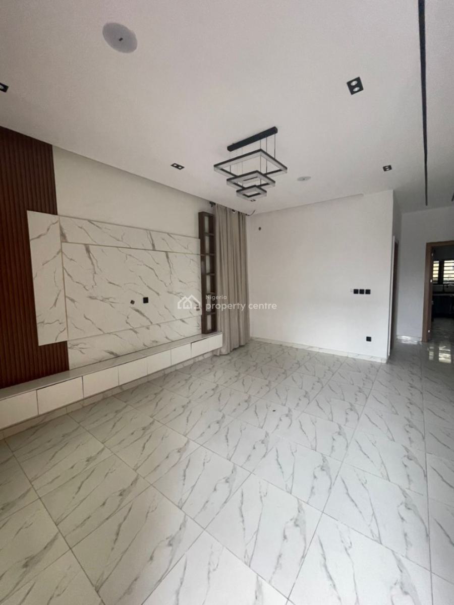 4 Bedroom Semi-detached Duplex with Bq, Ikota, Lekki, Lagos, Semi-detached Duplex for Rent