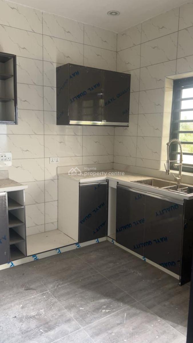 Massive 2 Bedroom Flat Downstair, Gof Estate Lakowe, Lakowe, Ibeju Lekki, Lagos, Flat / Apartment for Rent