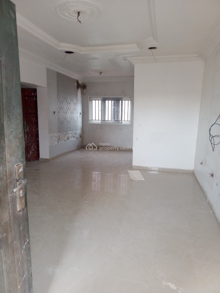 Newly Renovated 2 Block of Flats, 2nd Avenue, Gwarinpa, Abuja, Flat / Apartment for Rent