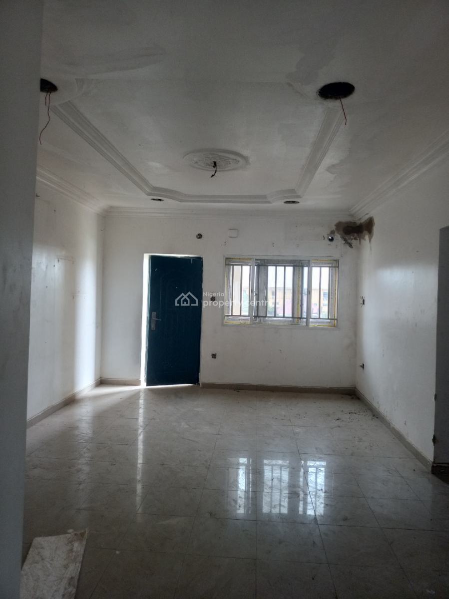Newly Renovated 2 Block of Flats, 2nd Avenue, Gwarinpa, Abuja, Flat / Apartment for Rent