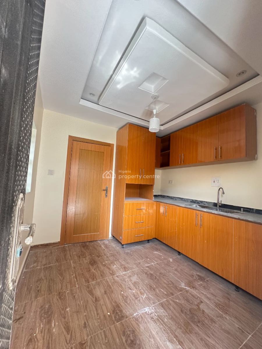 a Luxuriously Designed Fully Detached 5bedroom Duplex with a Maid Room, Kongi Layout, New Bodija Estate., Ibadan, Oyo, Detached Duplex for Sale