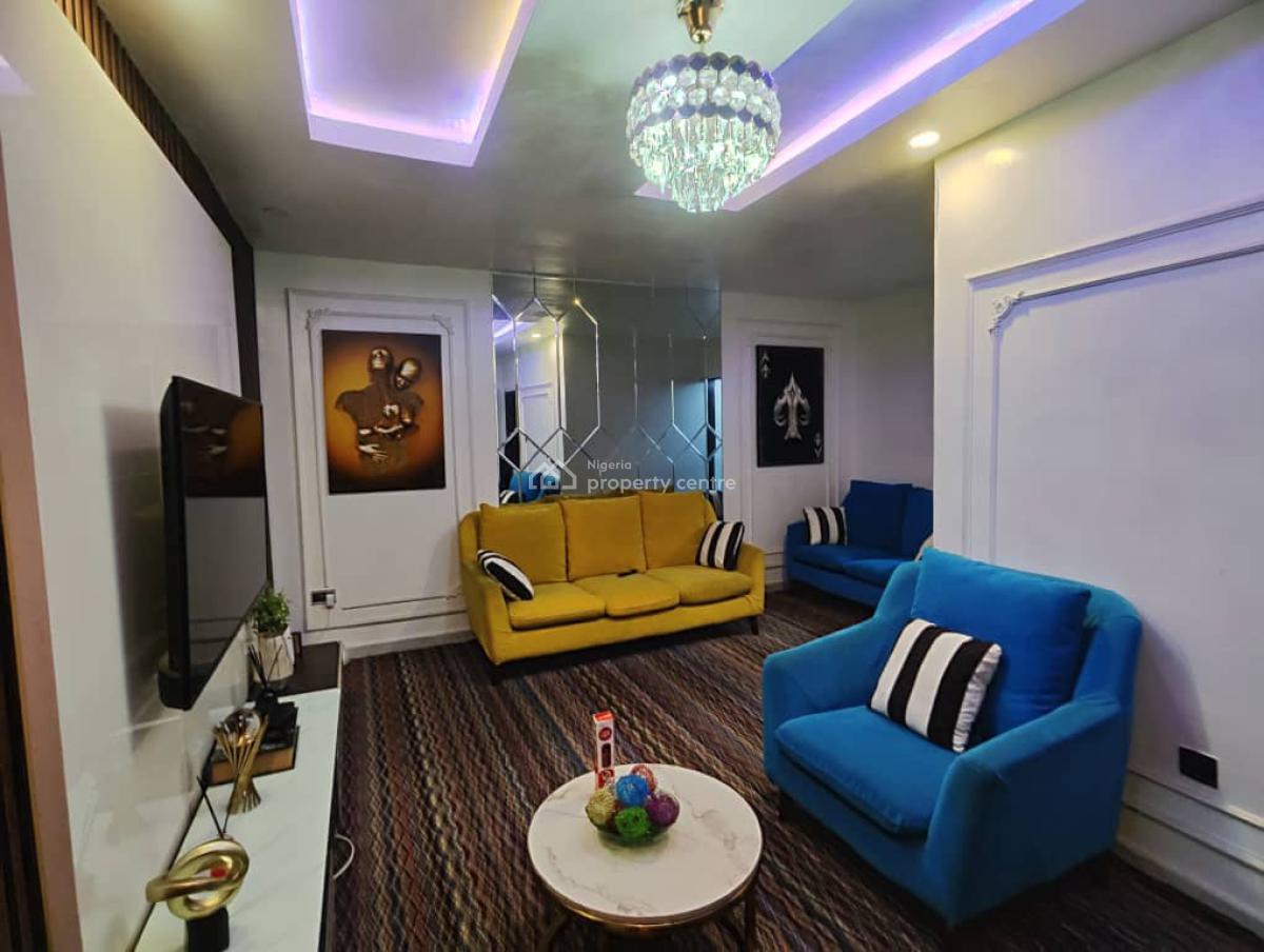 Luxurious 1-bedroom (room and Parlour) Apartment in The Heart of Ikeja, Adeniyi Jones, Ikeja, Lagos, Mini Flat (room and Parlour) Short Let