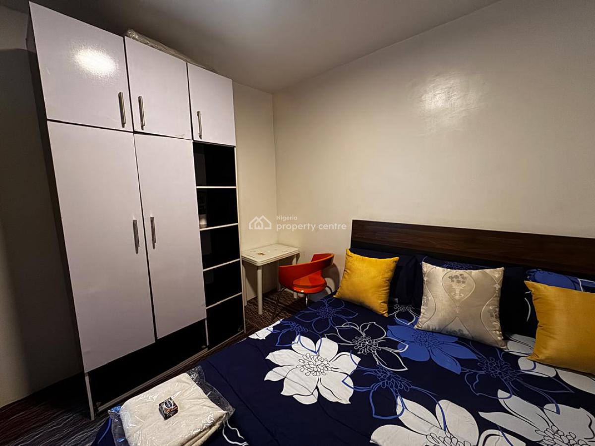 Luxurious 1-bedroom (room and Parlour) Apartment in The Heart of Ikeja, Adeniyi Jones, Ikeja, Lagos, Mini Flat (room and Parlour) Short Let