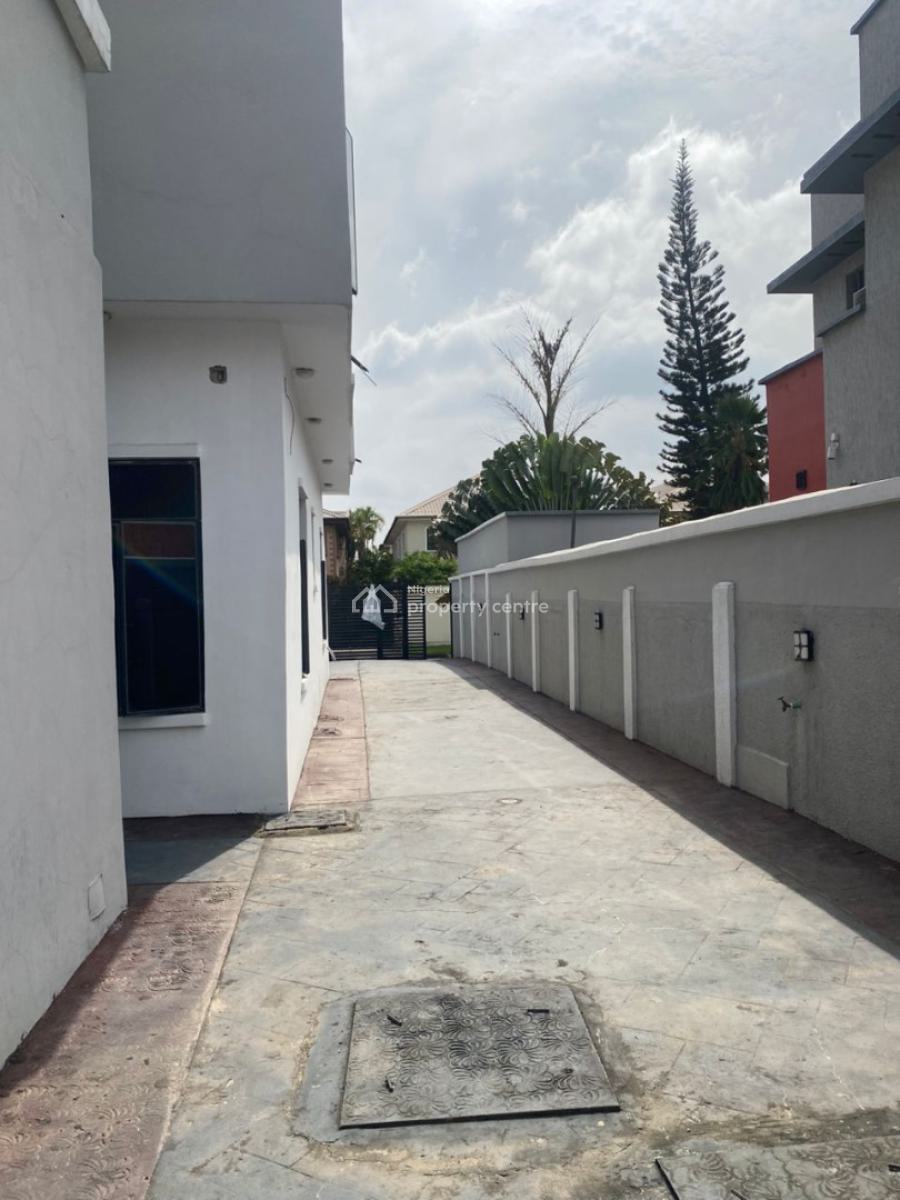 Luxury Specious 4bedroom Semidetached House with 2room Bq Pool and Bar, Victory Garden City (vgc) Estate, Lekki, Lagos, House for Sale