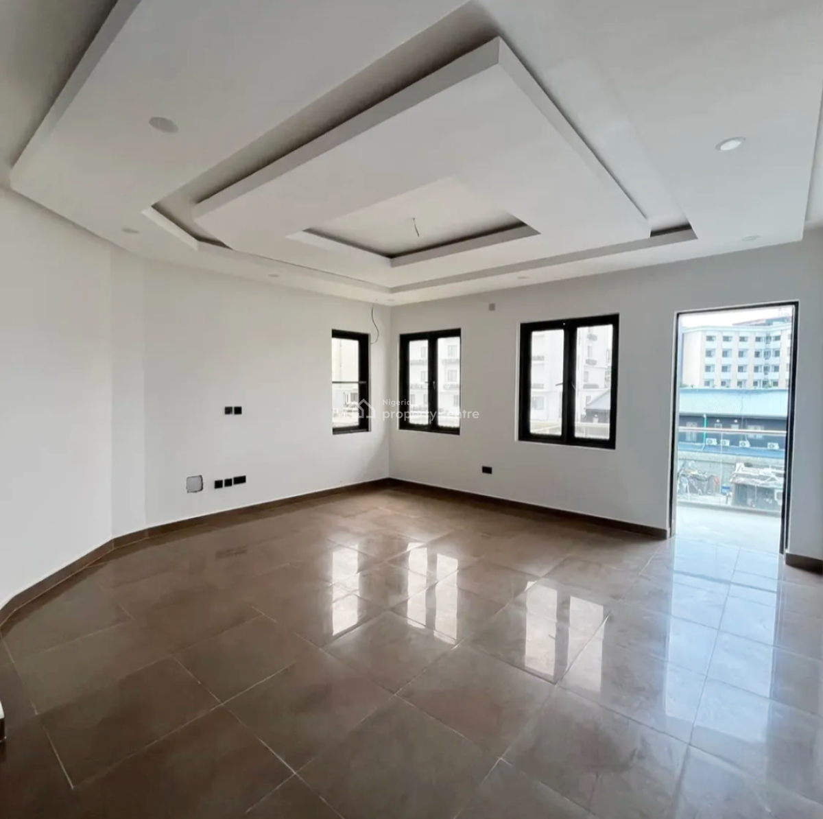 Smart 2 Bedroom Apartment in a Serviced Court, Off Admiralty Way, Lekki Phase 1, Lekki, Lagos, Flat / Apartment for Rent