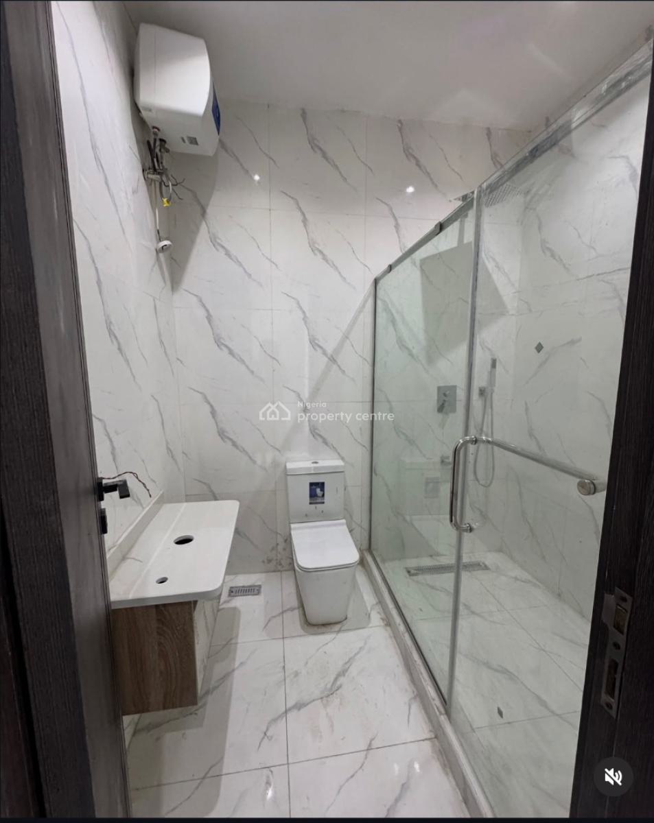 Nice 4 Bedroom Spacious Terrace Duplex, Lekki Phase One, Lekki, Lagos, Terraced Duplex for Sale