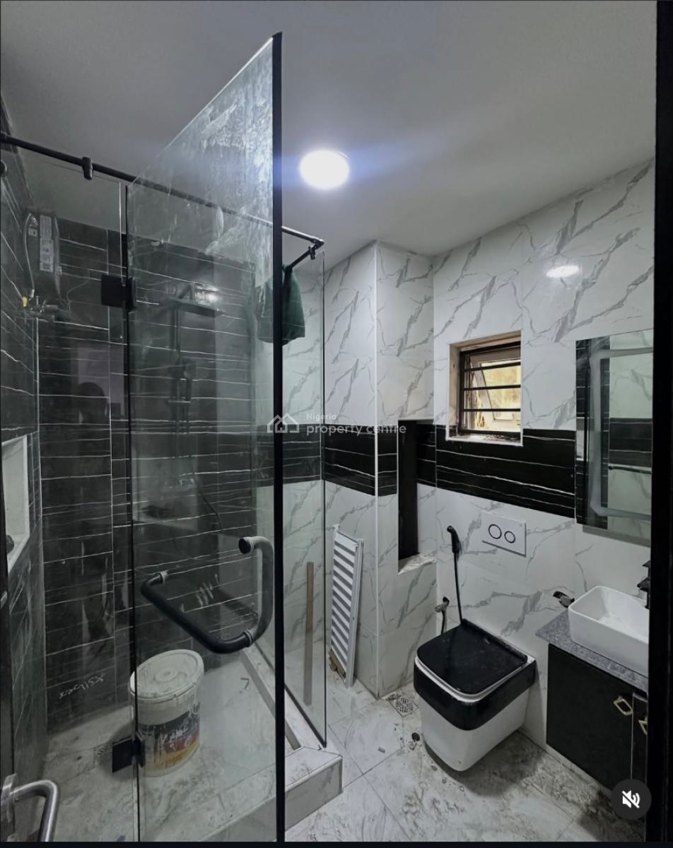Nice 4 Bedroom Spacious Terrace Duplex, Lekki Phase One, Lekki, Lagos, Terraced Duplex for Sale