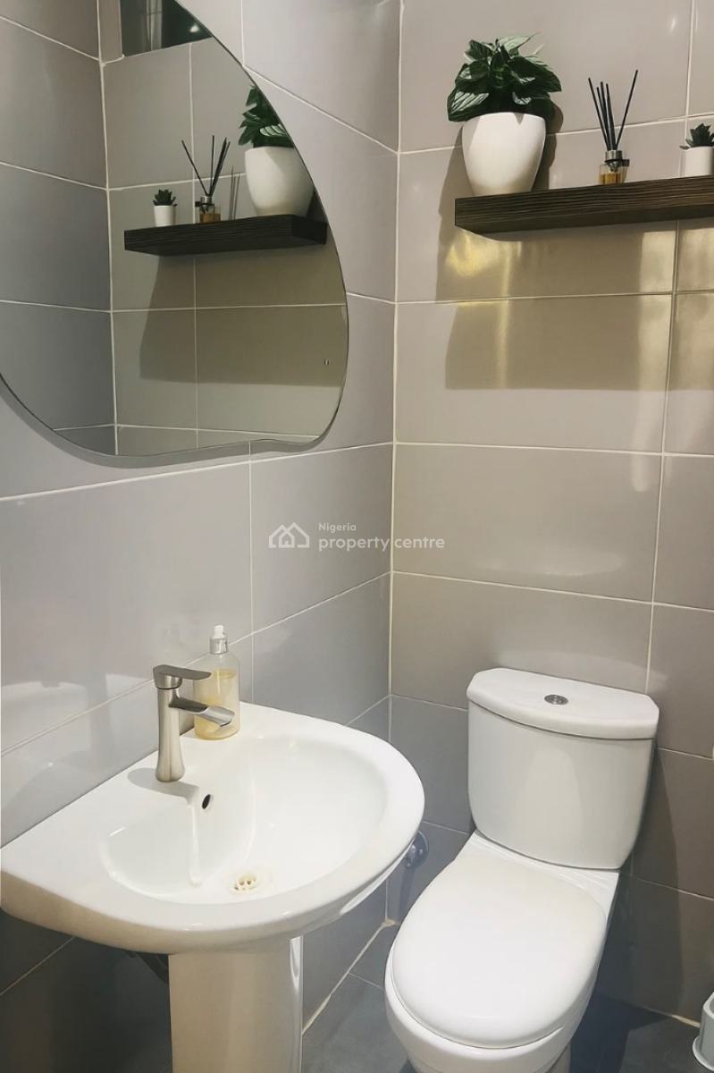 Deluxe 2 Bedroom Maisonette in a Serviced Estate, Off Nike Art Gallery Road, Lekki Phase 1, Lekki, Lagos, Flat / Apartment for Rent