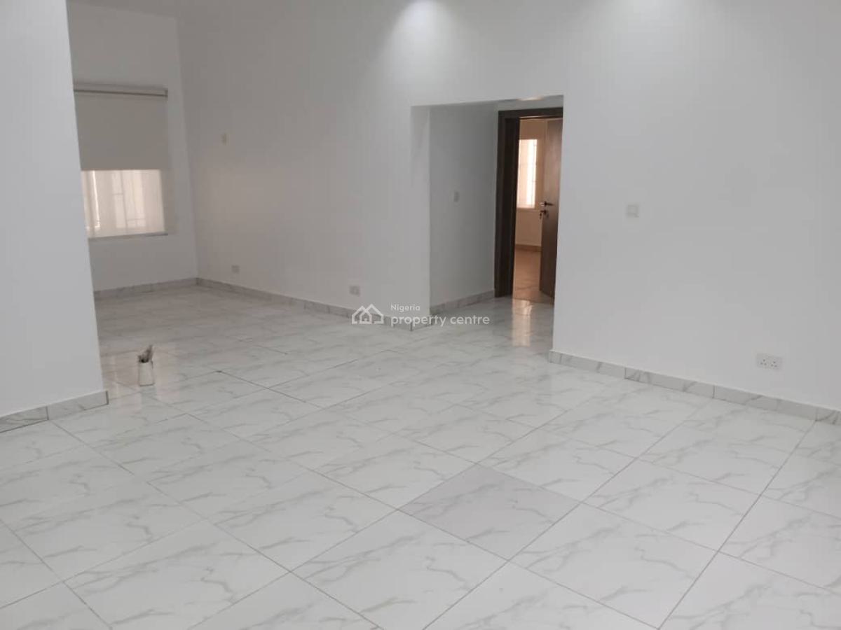 2bedrooms Flat, Off Admiralty Way, Lekki Phase 1, Lekki, Lagos, Flat / Apartment for Rent