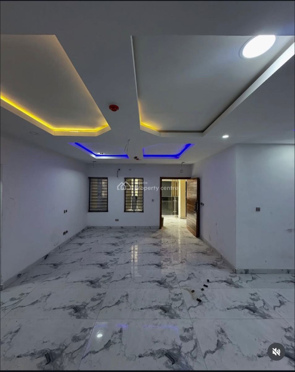 Premium 2 Bedroom Apartment with a Bq, Lekki Phase One, Lekki, Lagos, Flat / Apartment for Sale