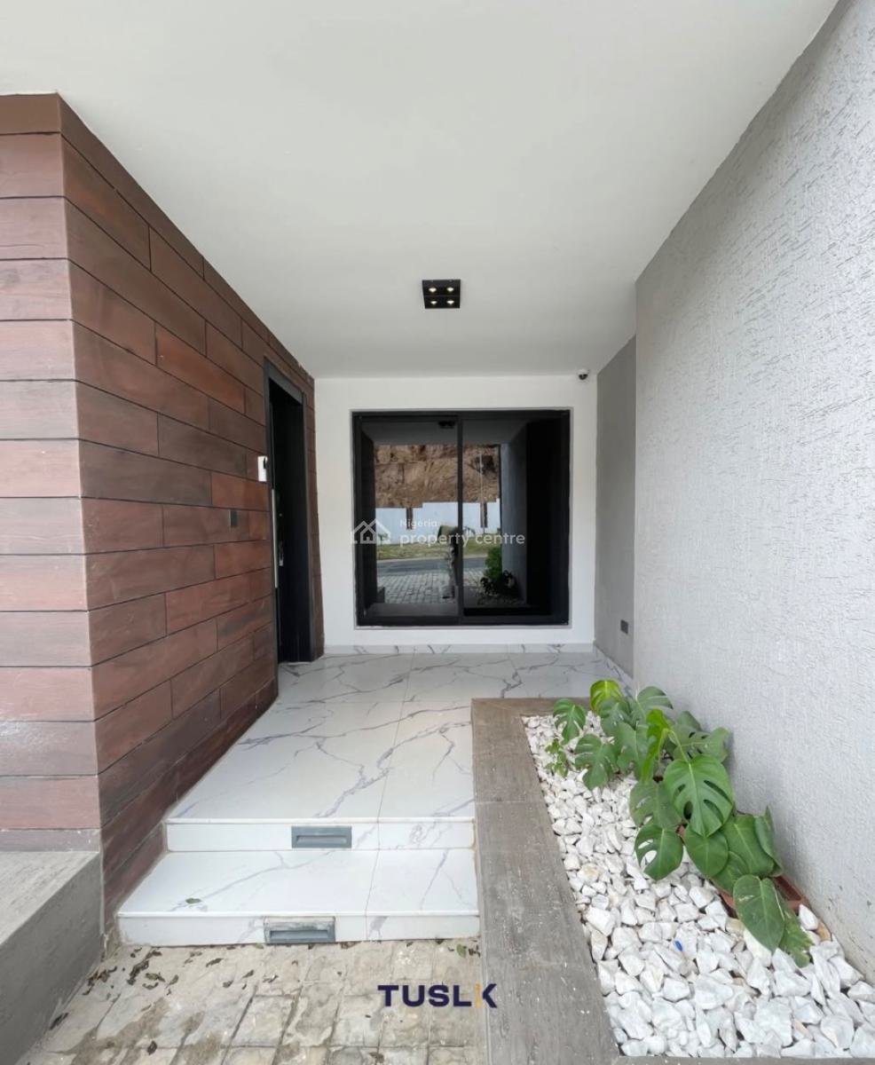 4 Bedrom Terrace+ Bq, Guzape District, Abuja, Terraced Bungalow for Sale