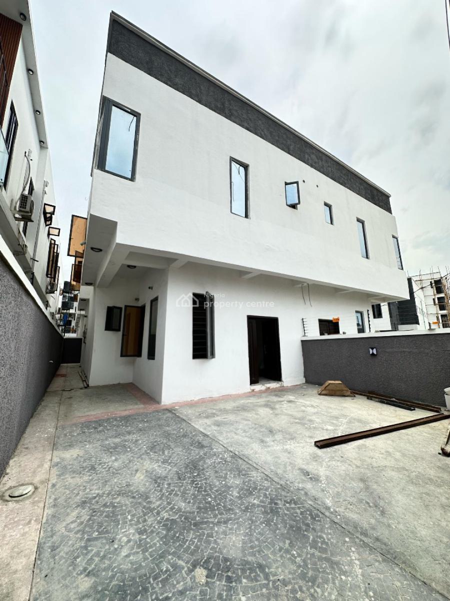 Welcome Home, Ologolo, Lekki, Lagos, Semi-detached Duplex for Sale