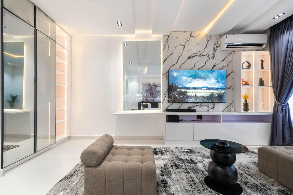 Luxury 3-bedroom City View Penthouse with Pool & Games, Off Freedom Way, Lekki Phase 1, Lekki, Lagos, Flat / Apartment Short Let