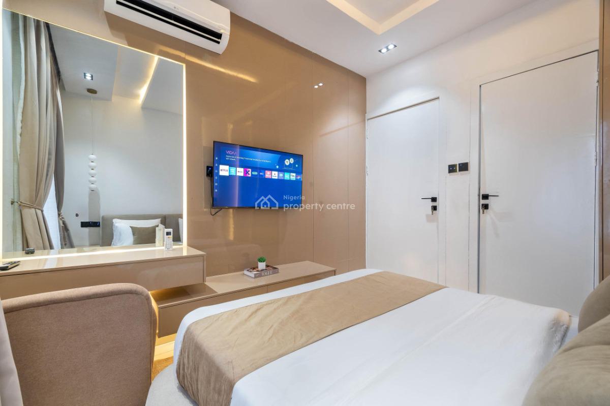 Luxury 3-bedroom City View Penthouse with Pool & Games, Off Freedom Way, Lekki Phase 1, Lekki, Lagos, Flat / Apartment Short Let