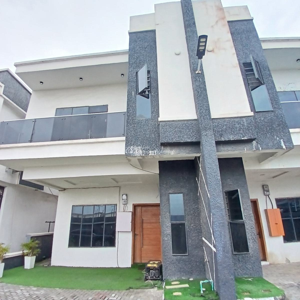 Distress 4 Bedroom Semi-detached Duplex with Bq, Chevron Toll Gate, Orchid Road, Lekki, Lagos, Semi-detached Duplex for Sale