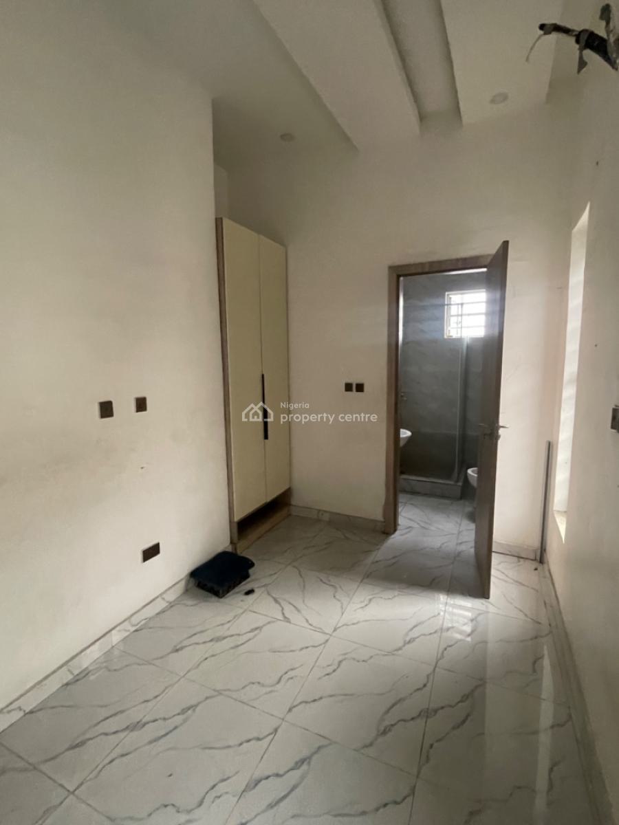 4 Bedroom Duplex with Bq and Gate House, Chevron Drive, Lekki, Lagos, Semi-detached Duplex for Rent