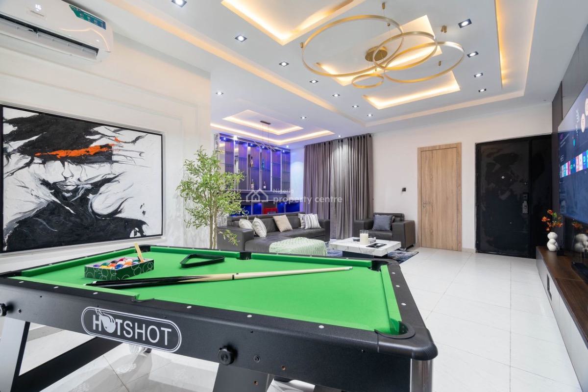 Smart Luxury 2 Bedroom Apartment with Swimming Pool and Ps5., Lekki Phase 1, Lekki, Lagos, Flat / Apartment Short Let