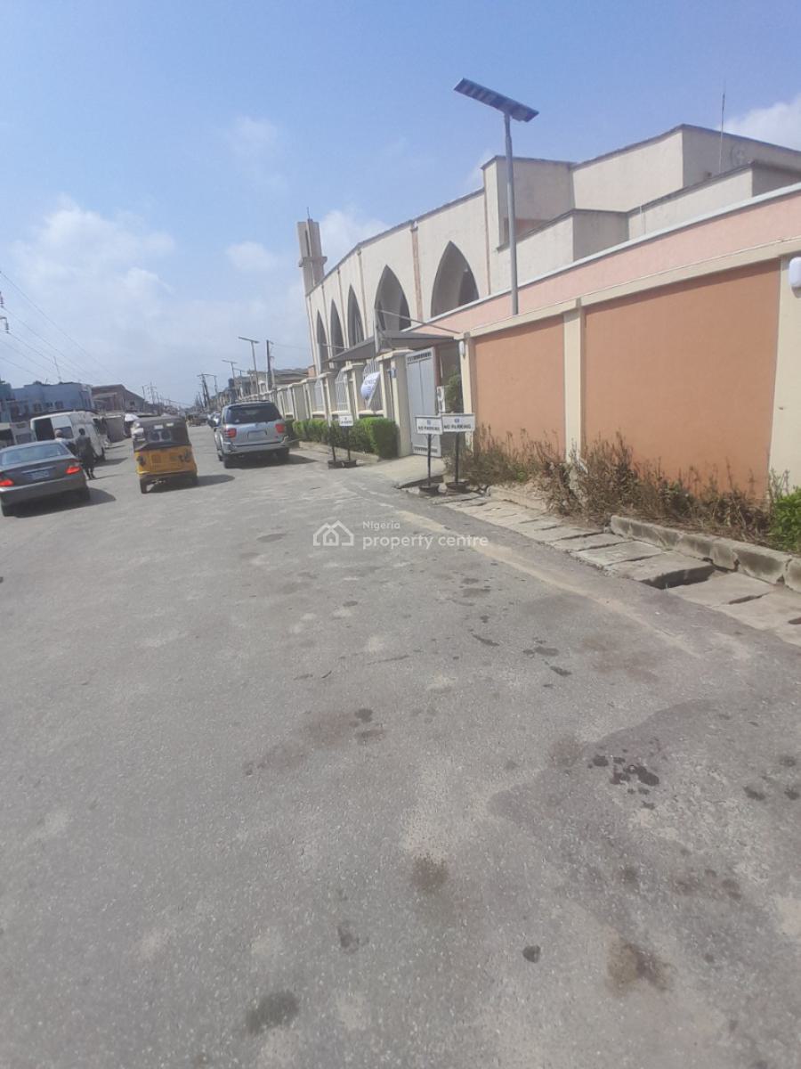 a Nice Block of 6 Units of Flat in a Serene Environment, Off Ogunlana Drive, Surulere, Lagos, Block of Flats for Sale