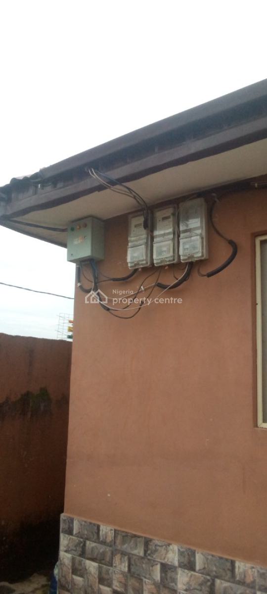 a Spacious 2 Bedroom Apartment, Lucky Fiber Road, Ikorodu, Lagos, Flat / Apartment for Rent