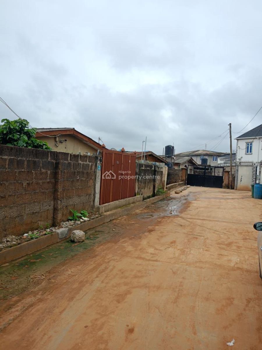 5 Bedrooms Bungalow with Mini Flat, Alakuko, Ifako-ijaiye, Lagos, Detached Bungalow for Sale
