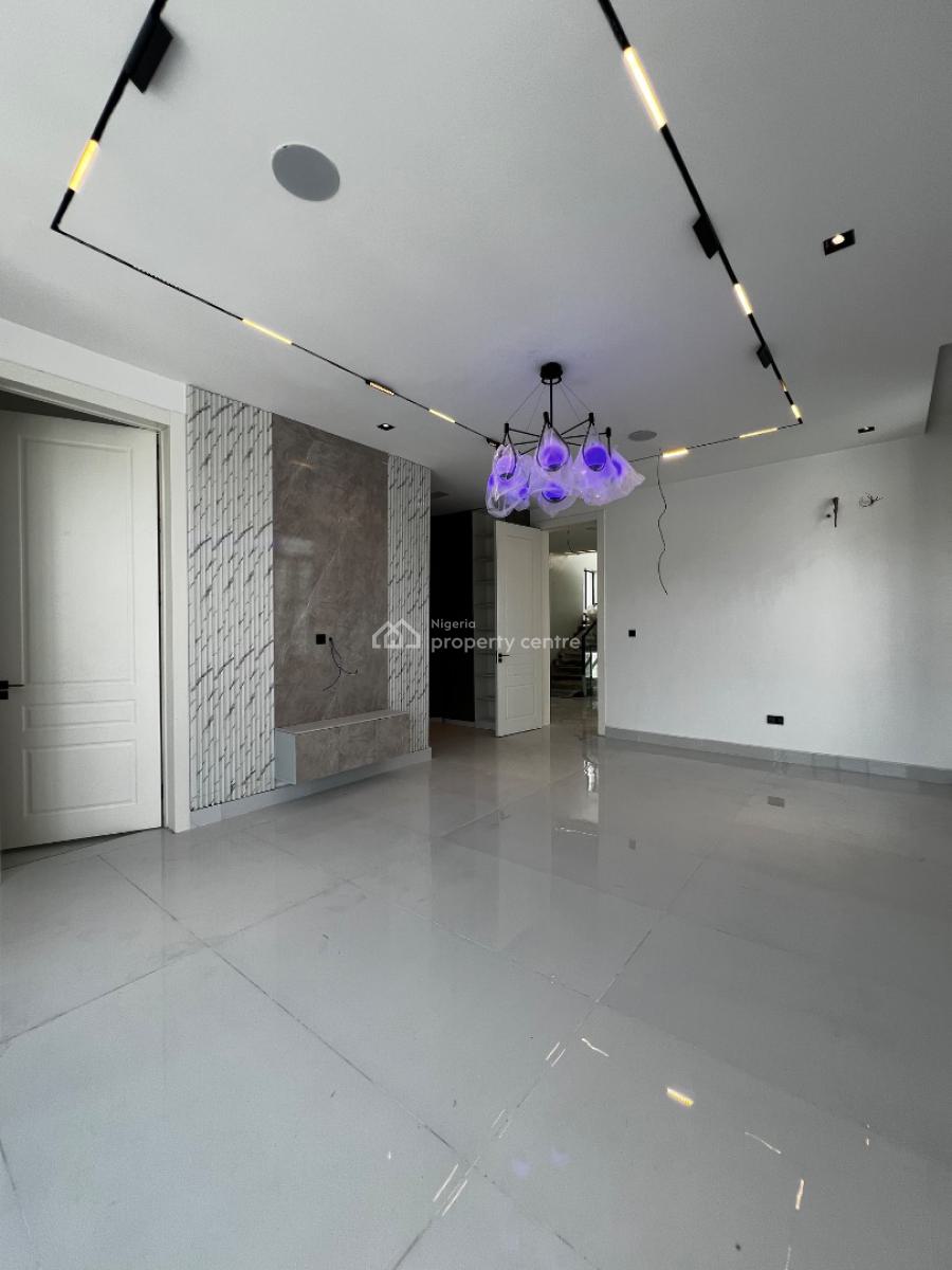 Spacious 5 Bedroom Detached Duplex with a Room Bq,swimming Pool, Lekki Phase 1, Lekki, Lagos, Detached Duplex for Sale