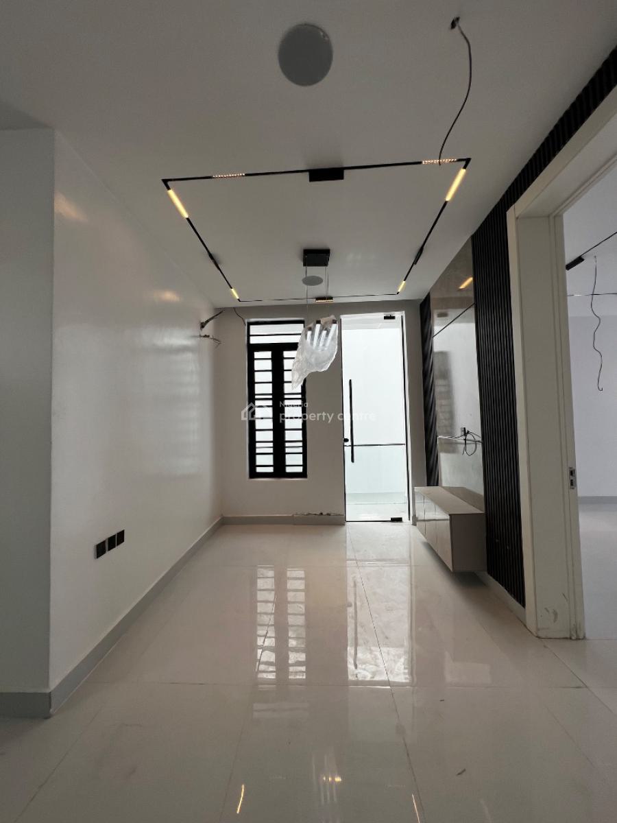 Spacious 5 Bedroom Detached Duplex with a Room Bq,swimming Pool, Lekki Phase 1, Lekki, Lagos, Detached Duplex for Sale