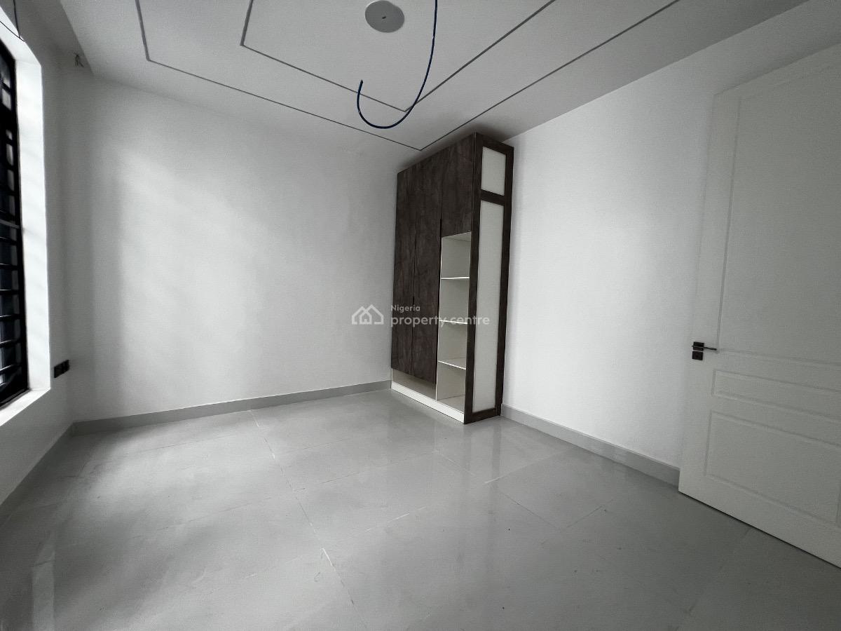 Spacious 5 Bedroom Detached Duplex with a Room Bq,swimming Pool, Lekki Phase 1, Lekki, Lagos, Detached Duplex for Sale