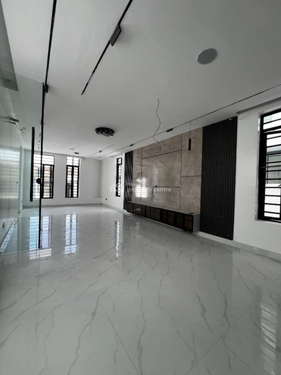 Spacious 5 Bedroom Detached Duplex with a Room Bq,swimming Pool, Lekki Phase 1, Lekki, Lagos, Detached Duplex for Sale