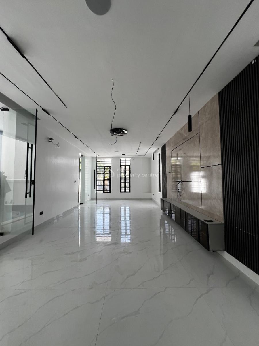 Spacious 5 Bedroom Detached Duplex with a Room Bq,swimming Pool, Lekki Phase 1, Lekki, Lagos, Detached Duplex for Sale