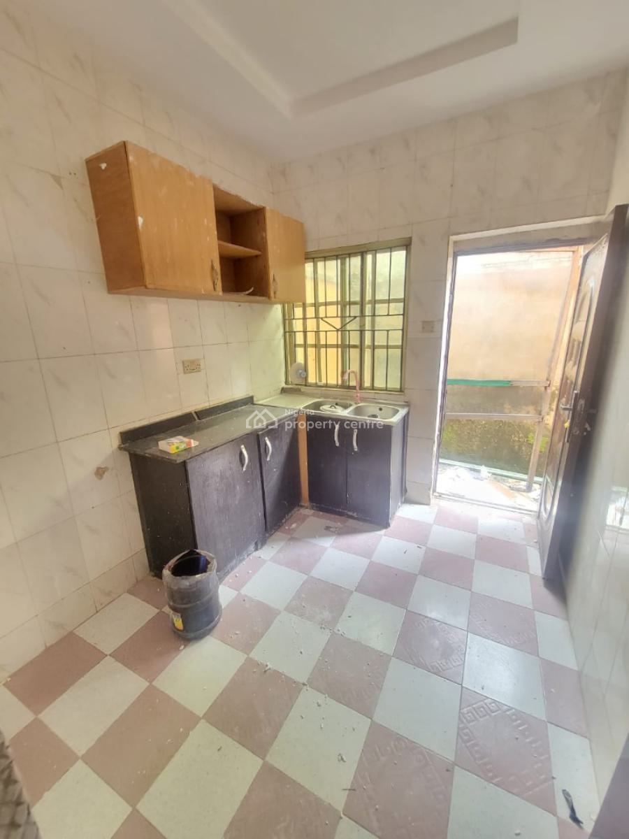 Spacious and Standard Mini Flat, Platinum Estate, Ajah, Lagos, House for Rent