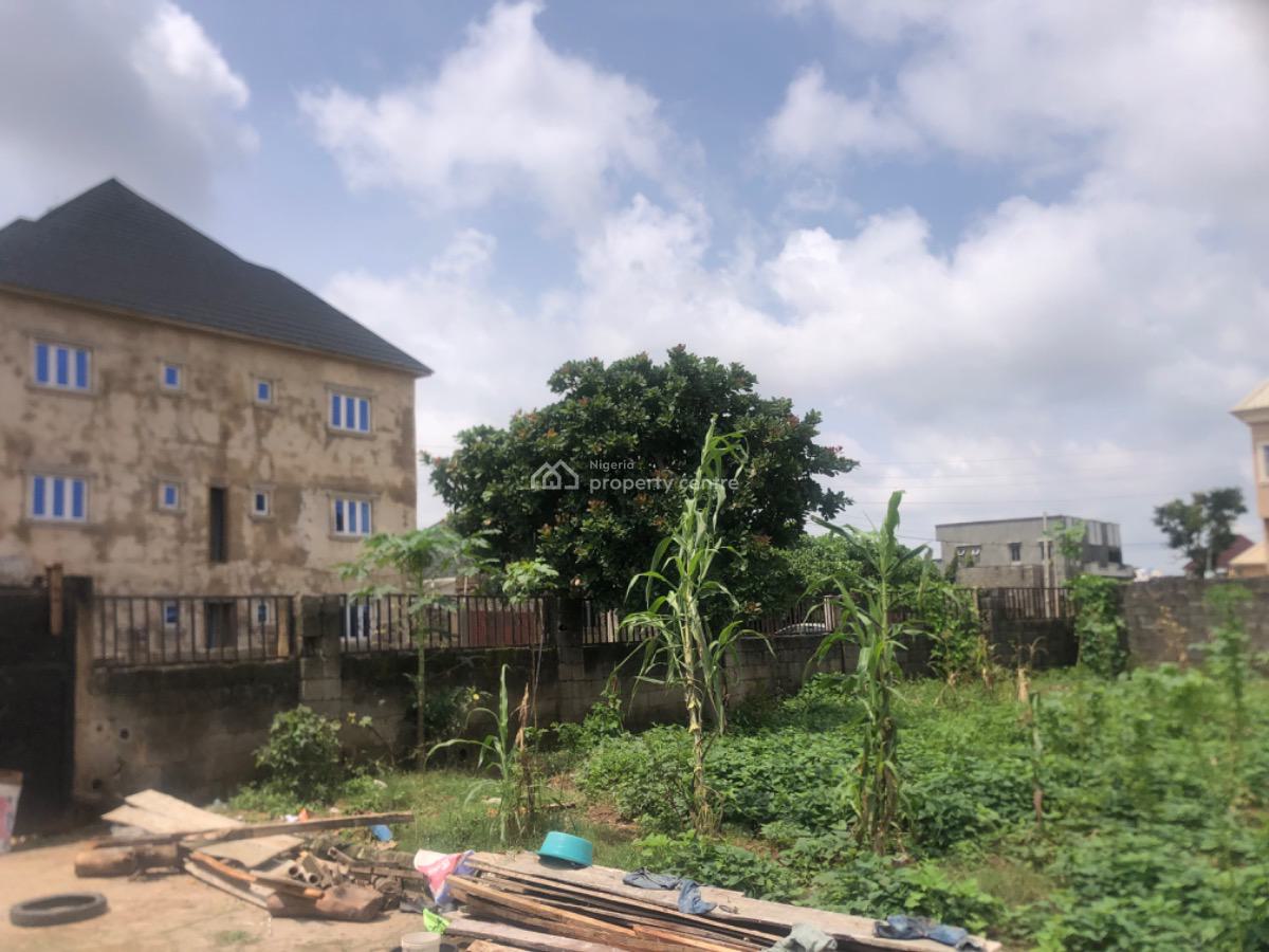 Conner Piece 700 Sqm Plot with a 2 Bedroom Bq & Gatehouse, Crd Estate, Lugbe District, Abuja, Detached Bungalow for Sale
