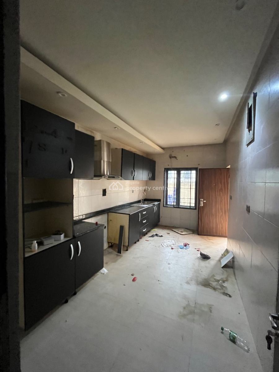 Beautiful 3 Bedroom Terrace Duplex, Mobil Road Ilaje, Ajah, Lagos, Terraced Duplex for Rent