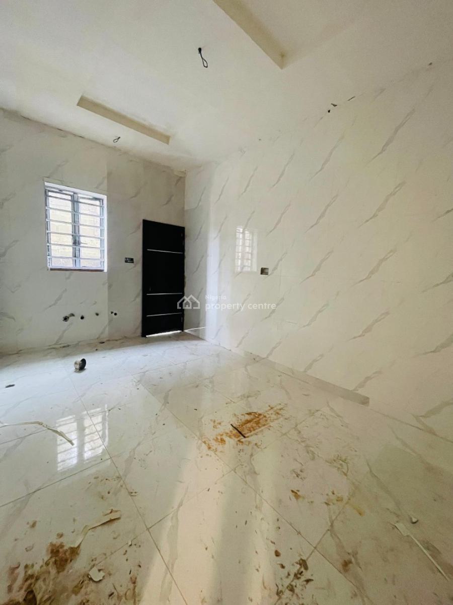 4 Bedrooms Terrace Self Compound Available, Ajah, Lagos, Terraced Duplex for Sale