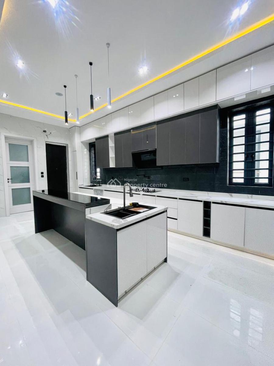 5bedrooms Detached Duplex with Cinema and Swimming Pool, Lekki Country, Lekki, Lagos, Detached Duplex for Sale