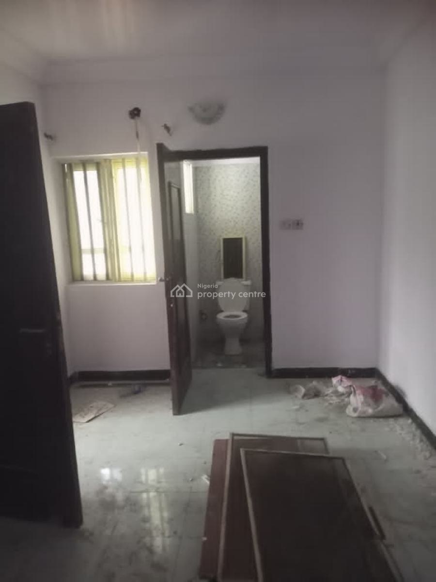 Standard Size Mini Flat, Mobil Road, Ilaje, Ajah, Lagos, Mini Flat (room and Parlour) for Rent