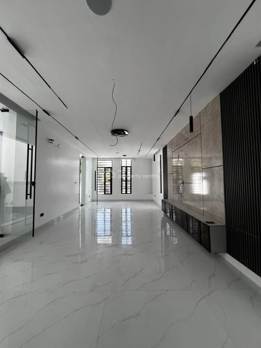 5 Bedroom Detached House, Lekki Phase 1, Lekki, Lagos, Detached Duplex for Sale