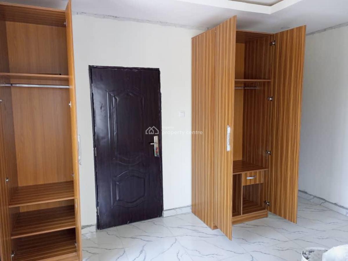 Luxury 3 Bedroom Flat, Orchid Road, Lekki Phase 2, Lekki, Lagos, Flat / Apartment for Rent