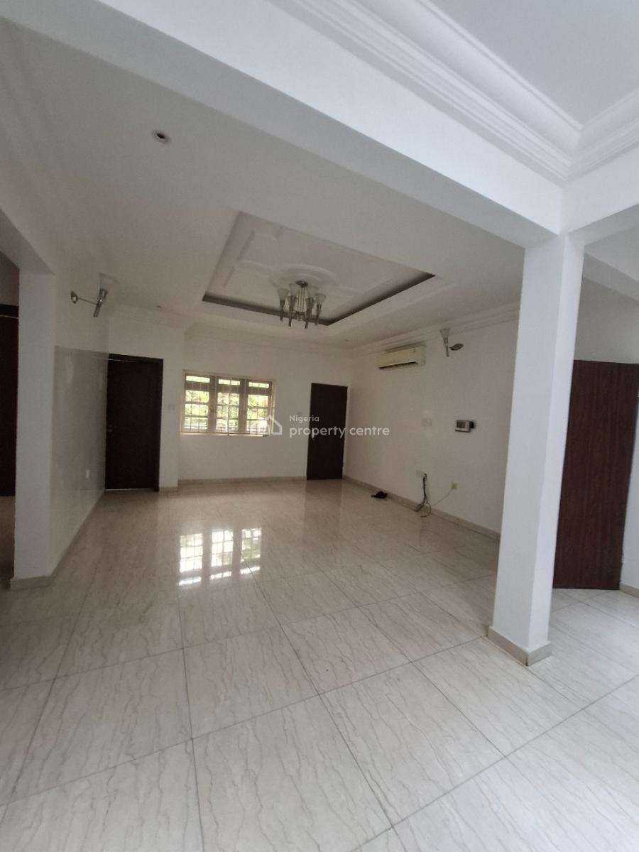 Standard and Serviced 3 Bedroom Apartment, Area 11, Garki, Abuja, Flat / Apartment for Rent
