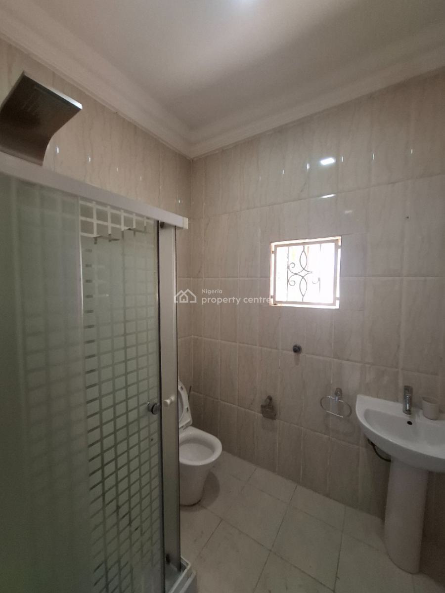Standard and Serviced 3 Bedroom Apartment, Area 11, Garki, Abuja, Flat / Apartment for Rent