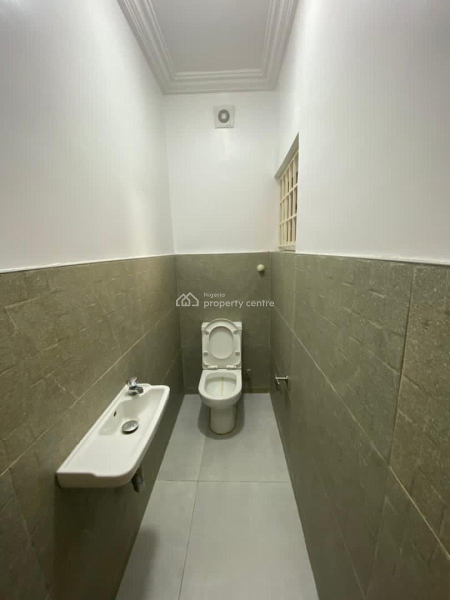 Fully Serviced 4-bedroom Terrace Duplex (2 Floors), Lekki Phase 1, Lekki, Lagos, Terraced Duplex for Rent