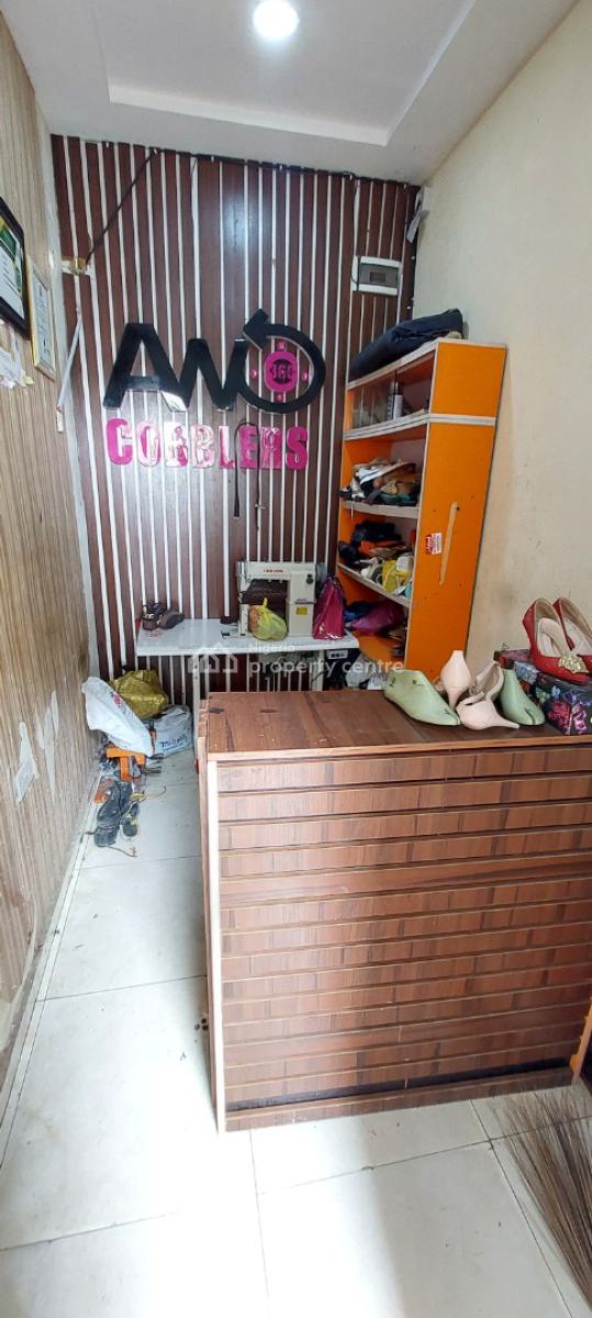 Commercial Shop Ground Floor, Lekki County, Ikota, Lekki, Lagos, Plaza / Complex / Mall for Rent