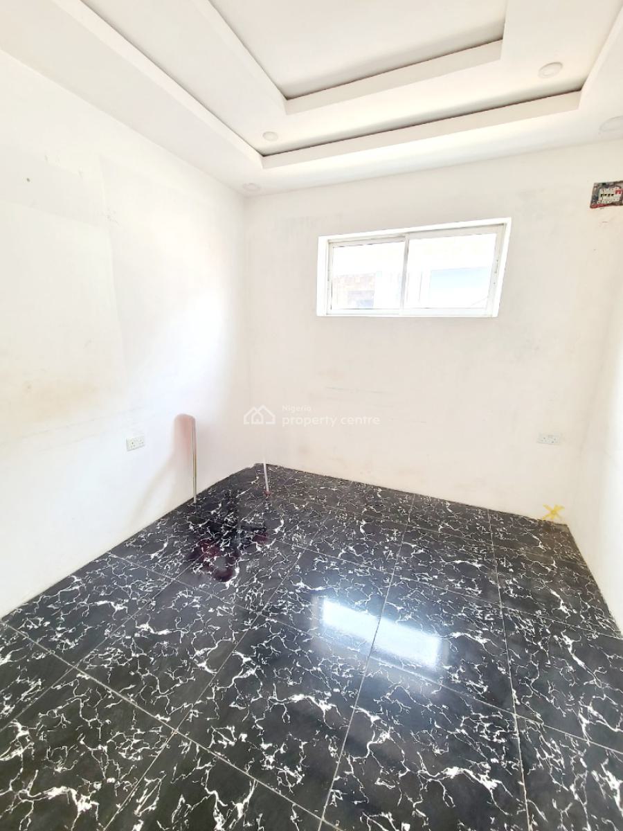 Commercial Shop _ 1st Floor, Lekki County, Ikota, Lekki, Lagos, Plaza / Complex / Mall for Rent