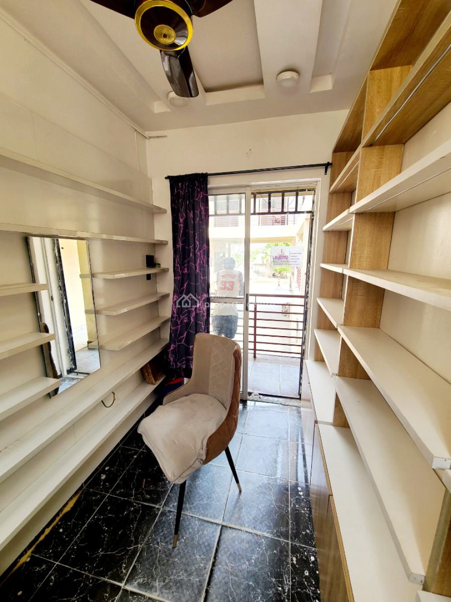 Commercial Shop _ 1st Floor, Lekki County, Ikota, Lekki, Lagos, Plaza / Complex / Mall for Rent